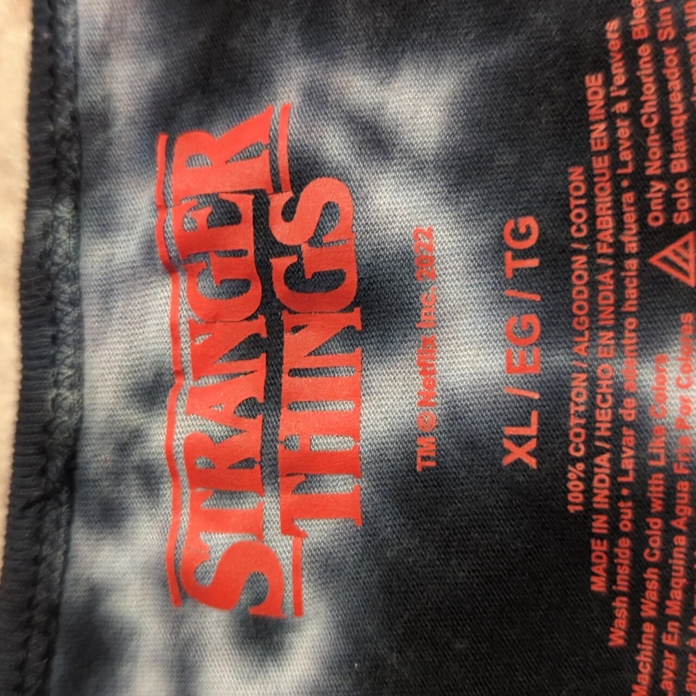 Stranger Things Black Tie Dye Tank Top Men's XL Netflix - Picture 9 of 9